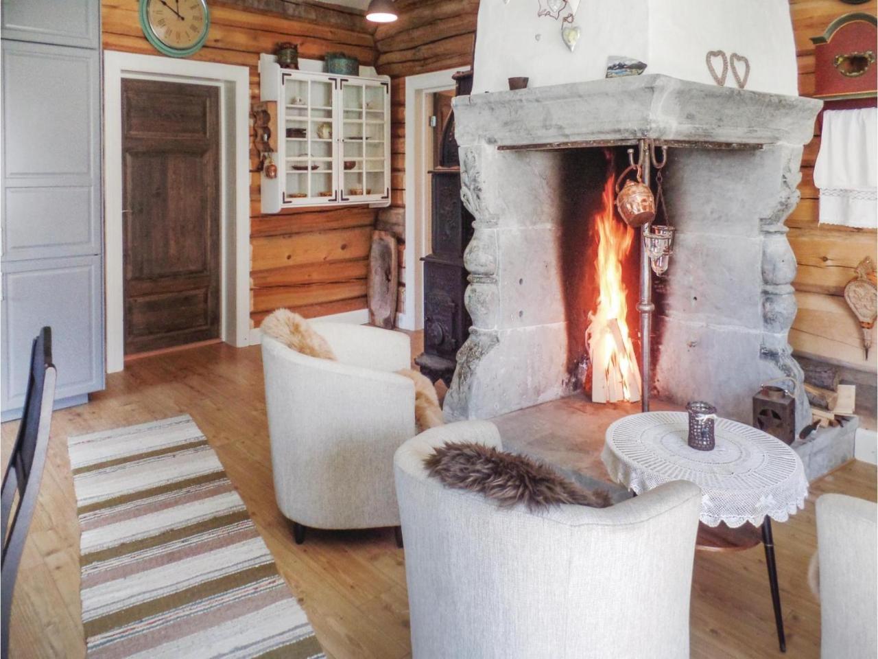 Awesome Home In Vaga With House Sea View Vågåmo 외부 사진