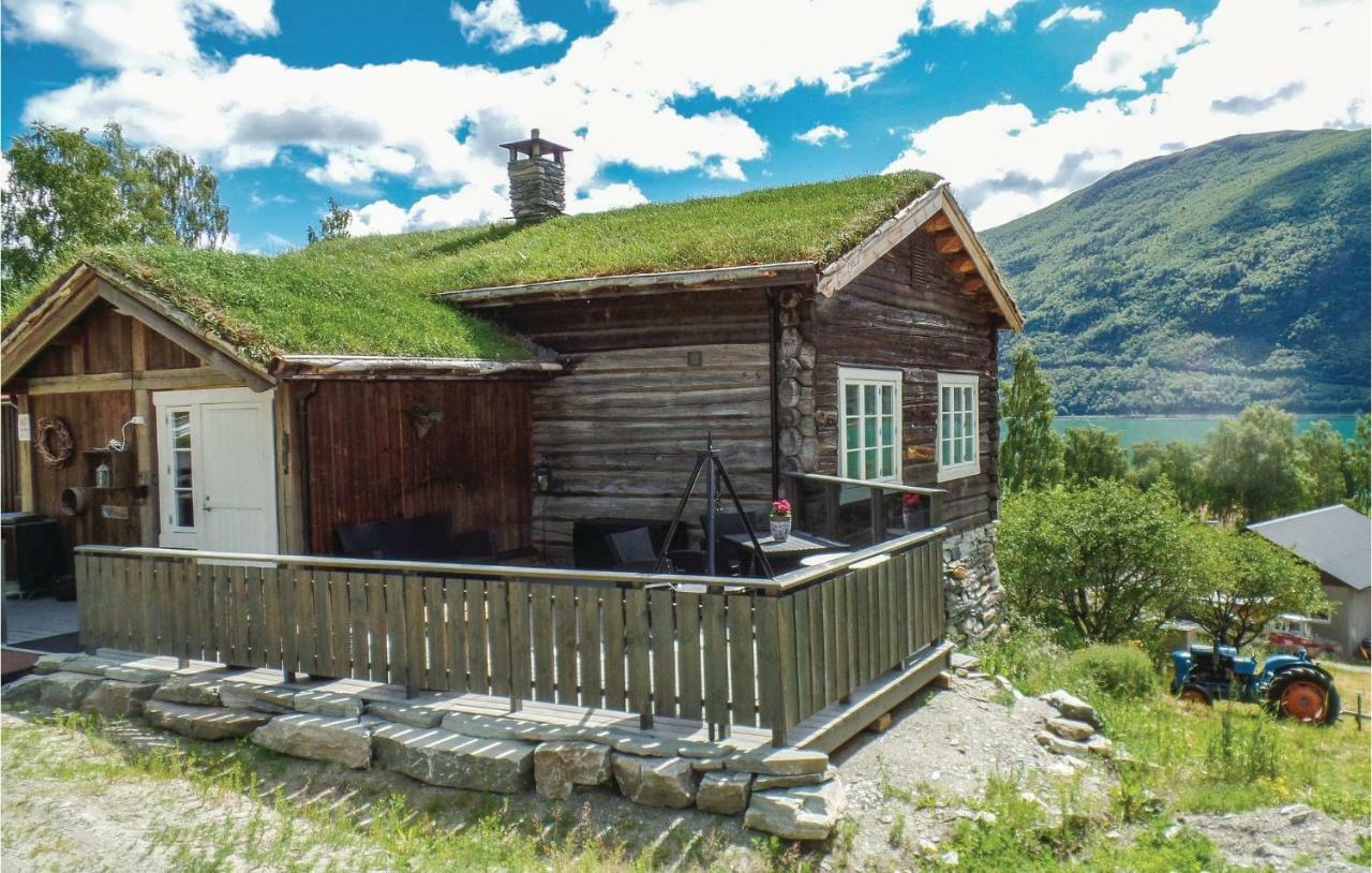 Awesome Home In Vaga With House Sea View Vågåmo 외부 사진