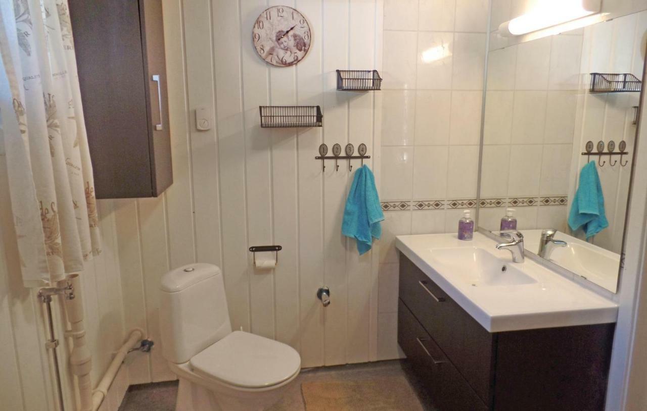 Awesome Home In Vaga With House Sea View Vågåmo 외부 사진
